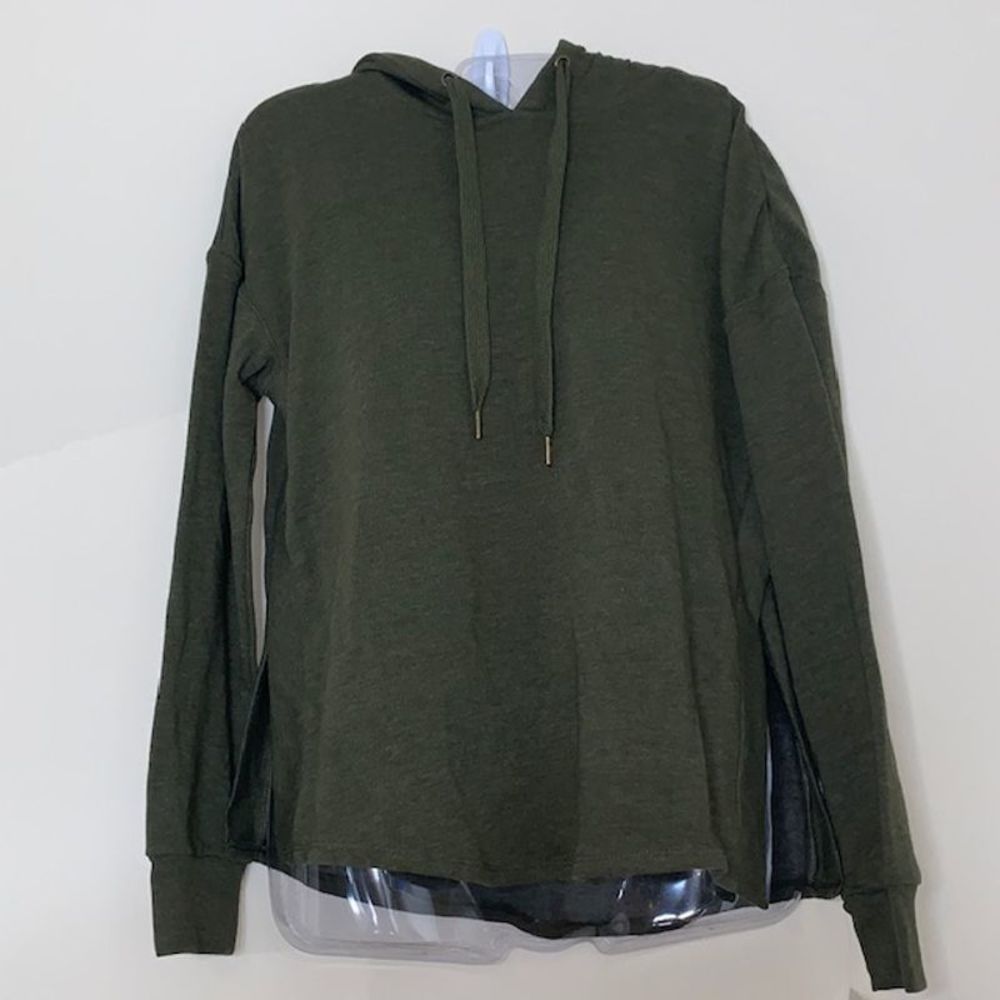 Star Above Green Pullover Pajama Top-XS